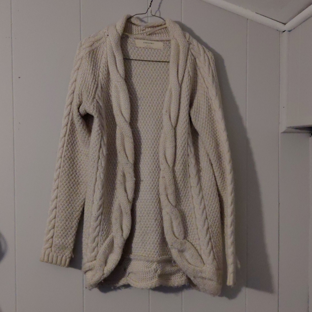 3/ $30 Zara wool cardigan